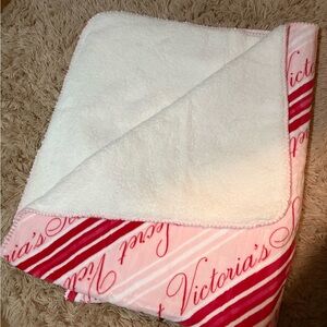 NEW Victoria’s Secret Holiday Blanket